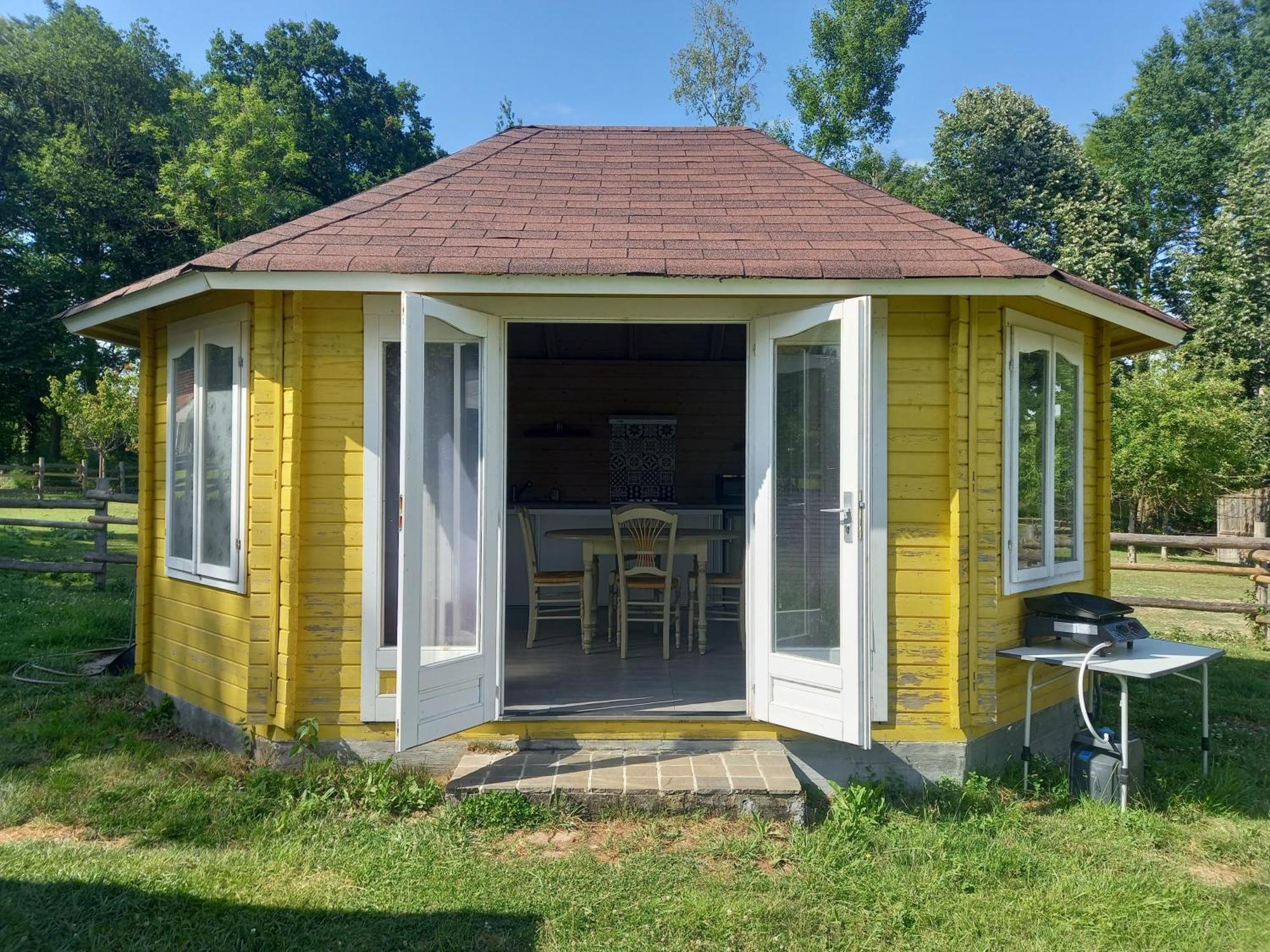 Chalet Au Coeur De La Nature Le Grand-Lucé 外观 照片